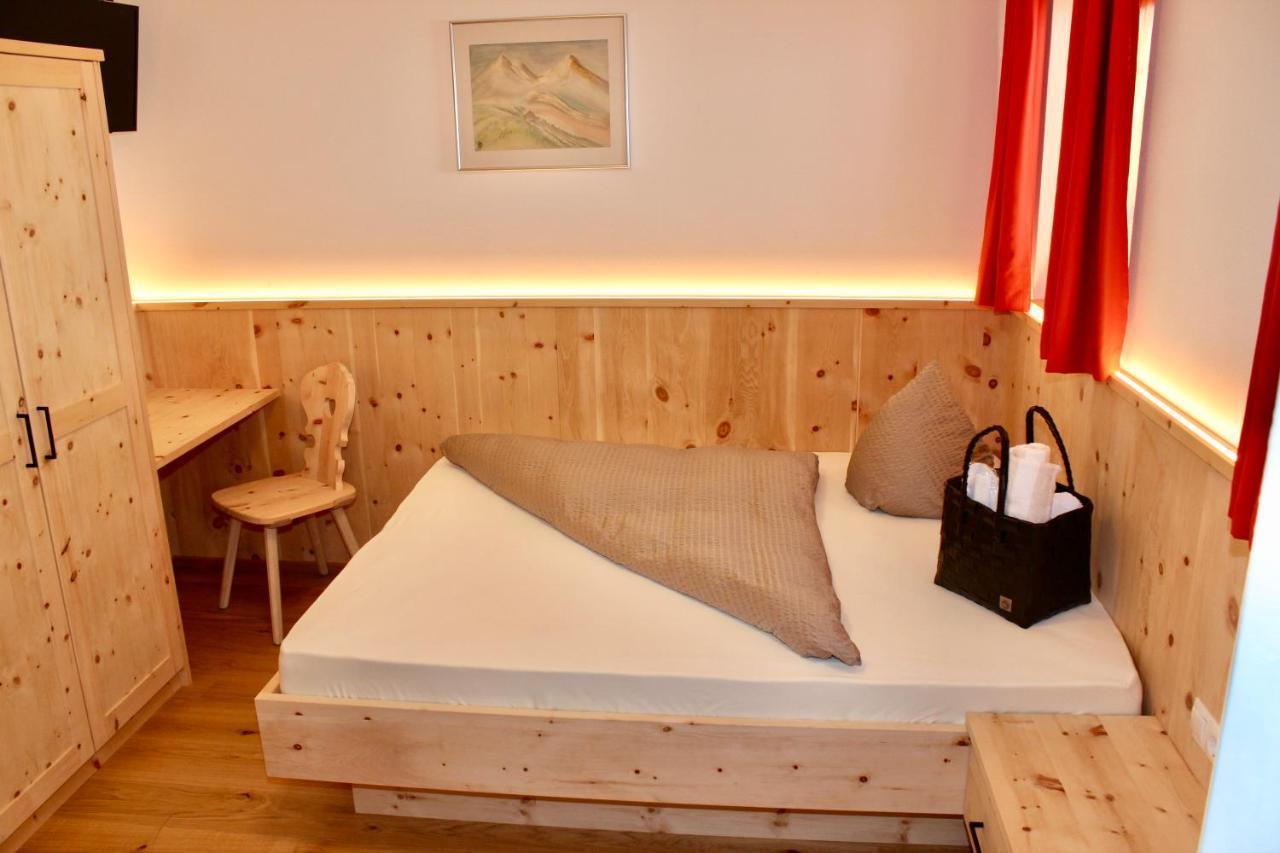 Pension Widmann Stulles Exterior photo